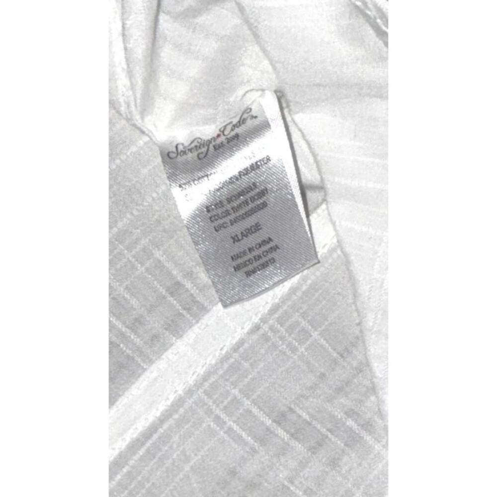 Classic Button Down - Picture 5 of 7